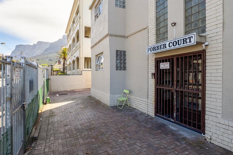 1 Bedroom Property for Sale in Mowbray Western Cape